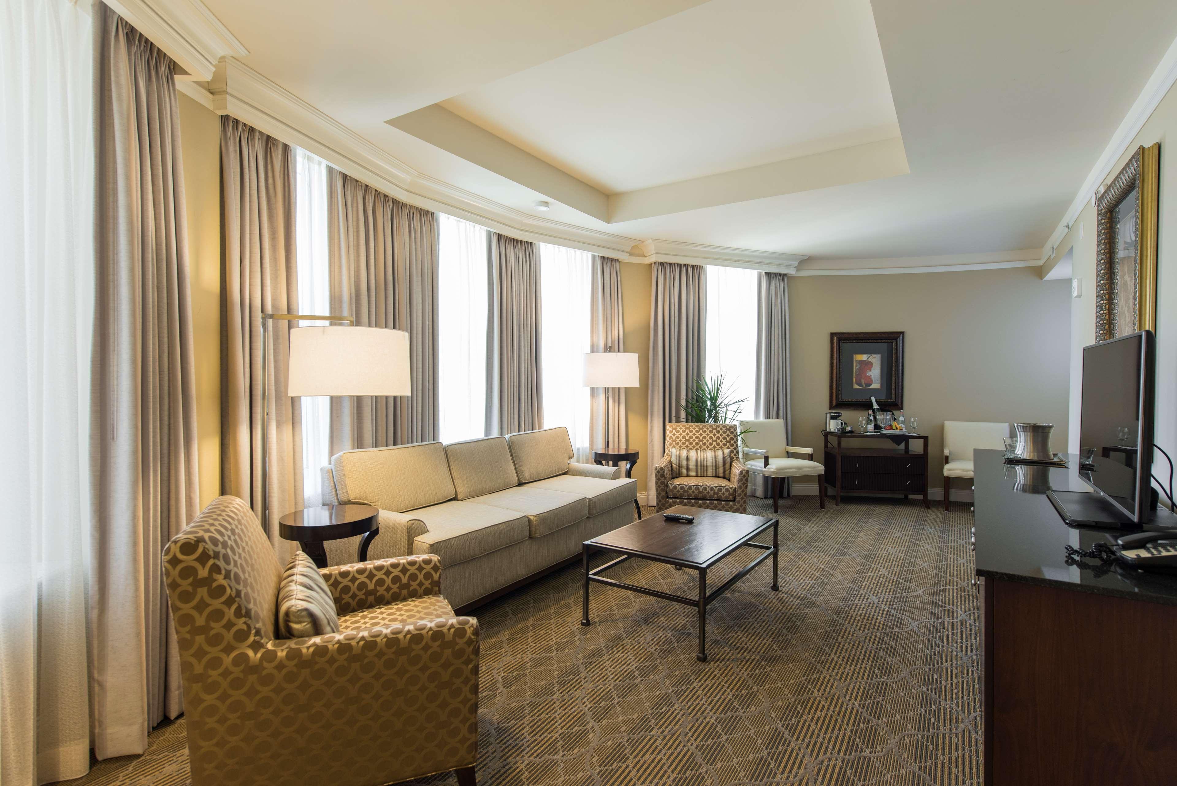 The Skirvin Hilton Oklahoma City Exteriör bild